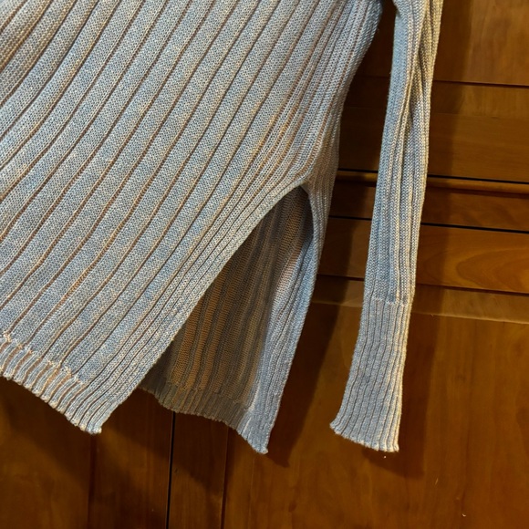 V Neck Relaxed Blended Sweater - Picture 4 of 7